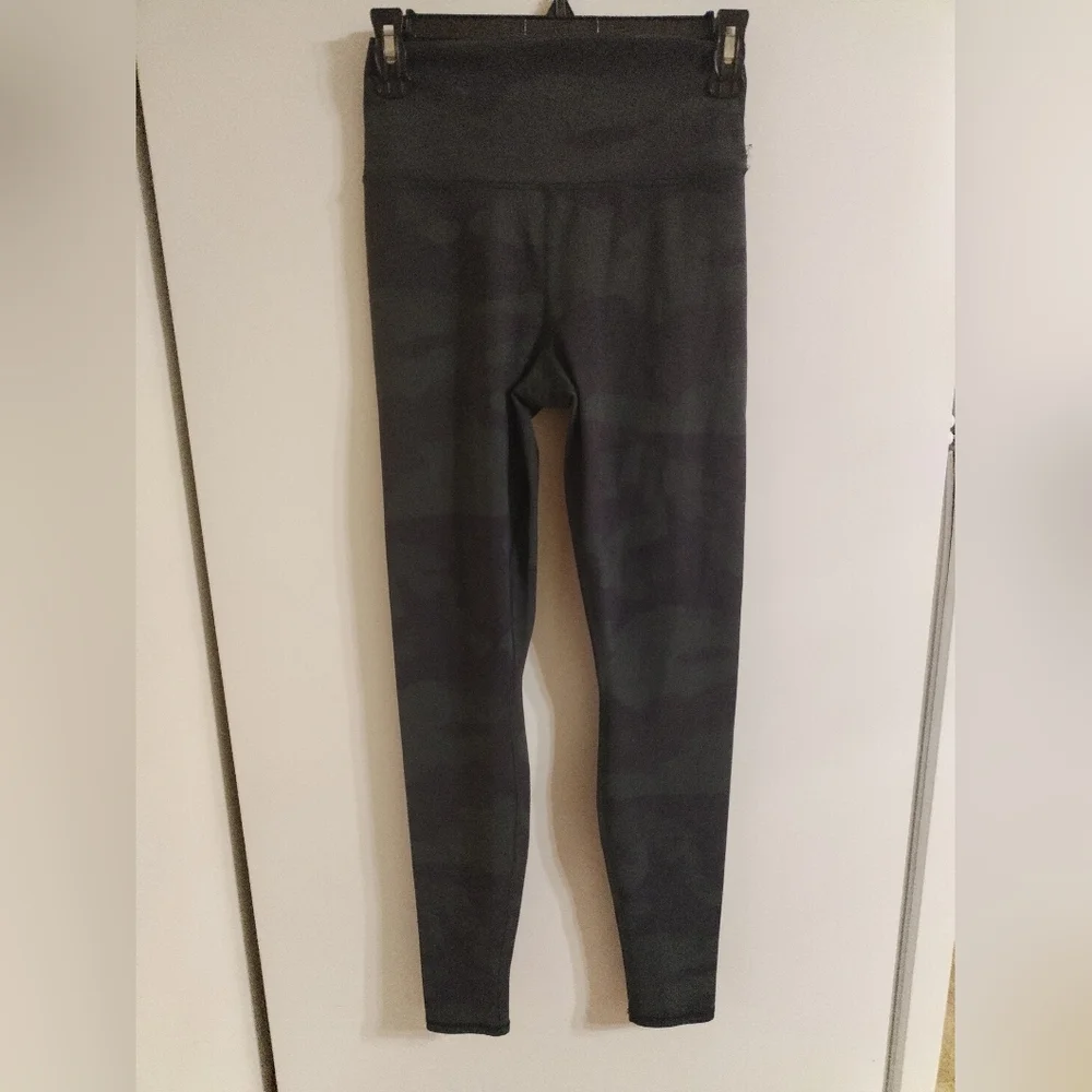 ALO High-Waist Vapor Leggings